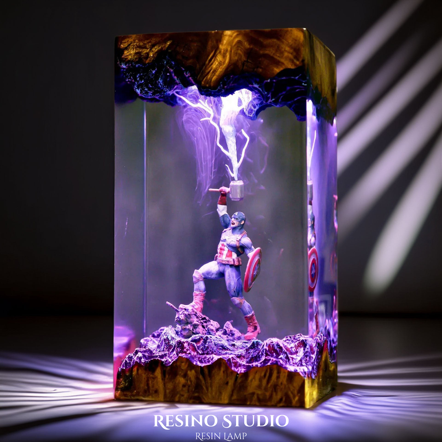 Captain America Resin Lamp Version 1, Marvel Resin Lamp