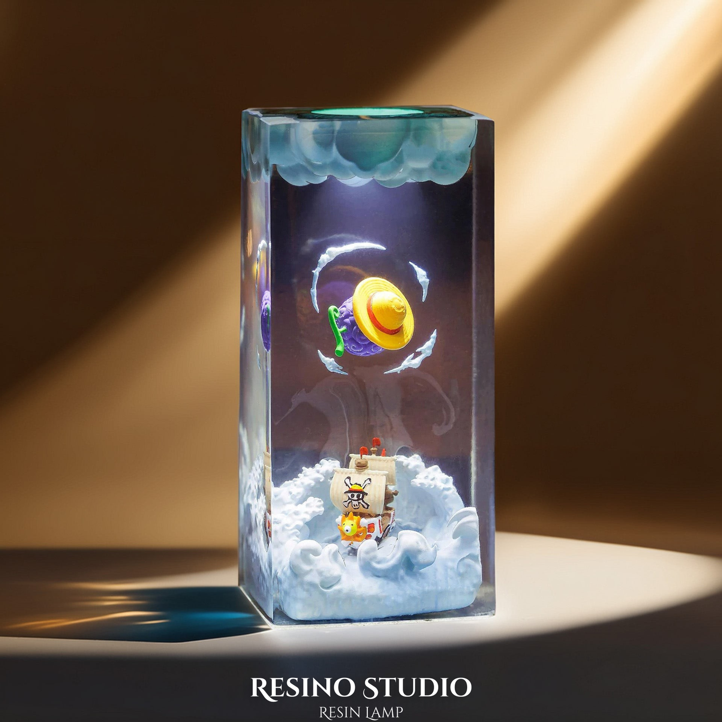 Thousand Sunny Resin Lamp, Epoxy Resin Lamp