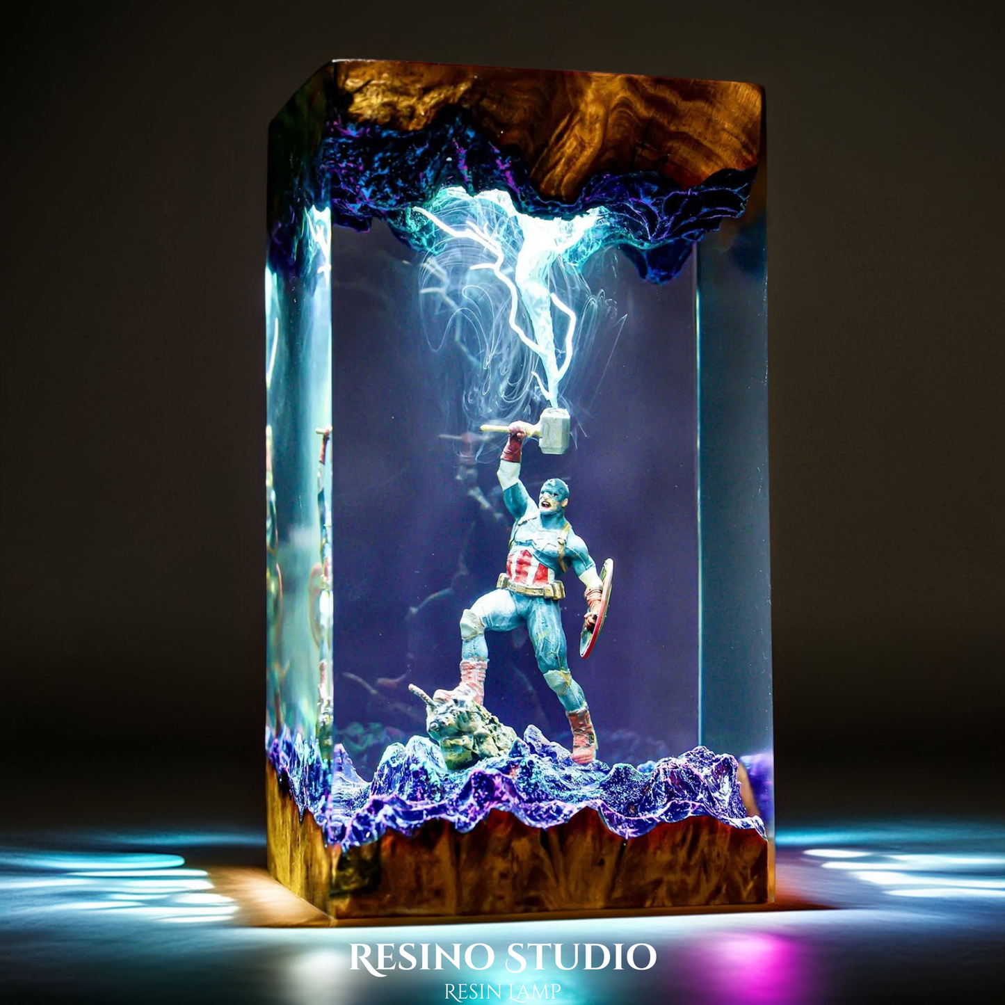 Captain America Resin Lamp Version 1, Marvel Resin Lamp
