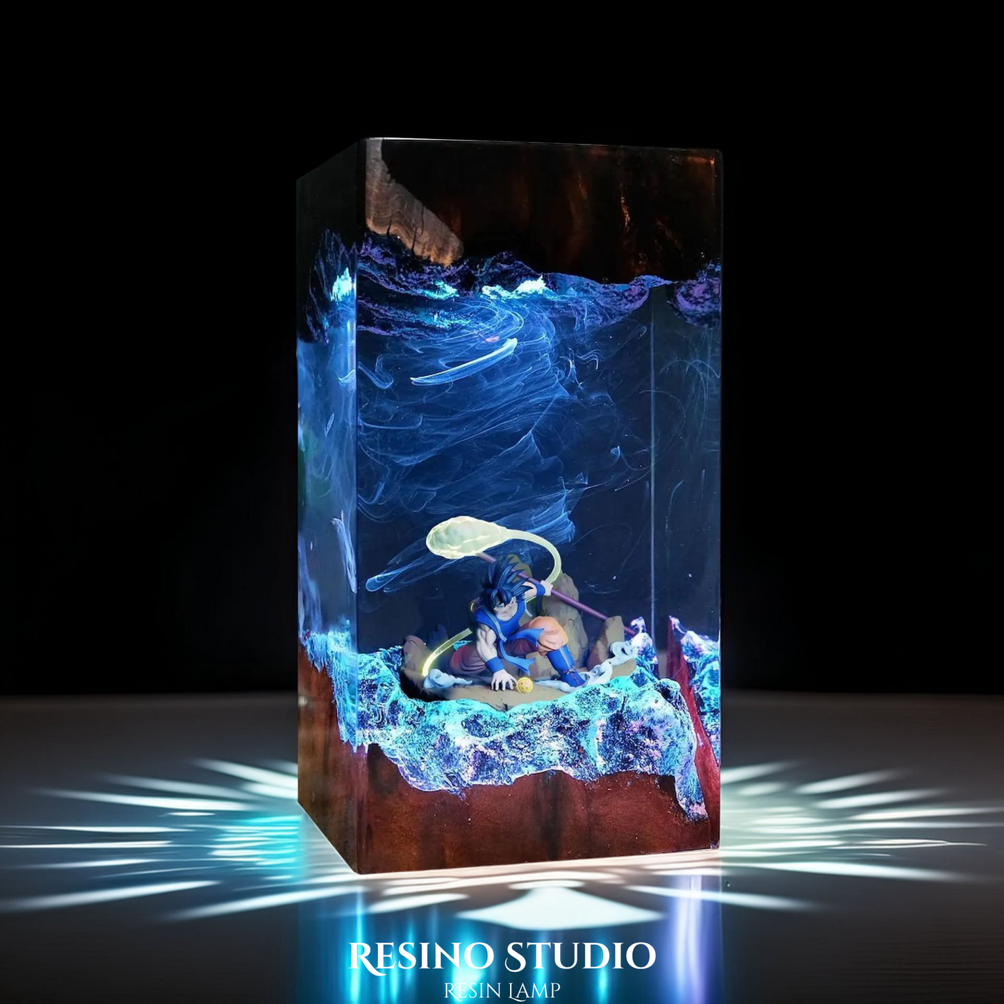 Son Goku Resin Lamp