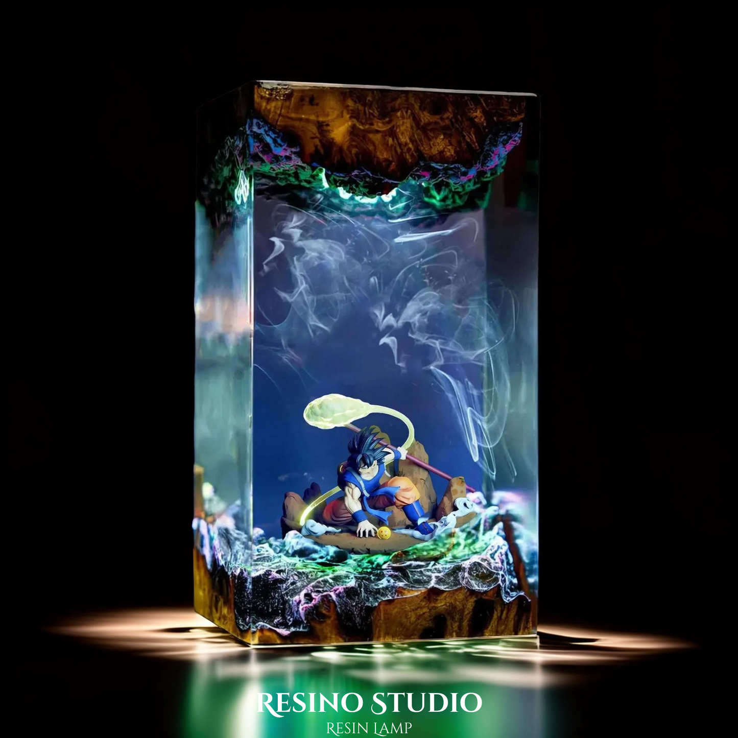 Son Goku Resin Lamp
